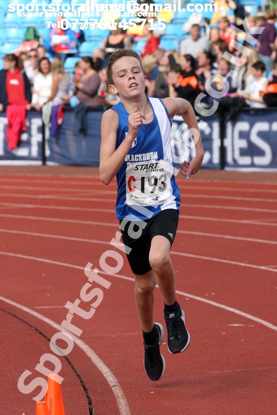 Boys under-15s 3 stage relay, Northern Senior 6 and 4 and Junior Stage Road Relays, SportsCity, Manchester. Photo:  David T. Hewitson/Sports for All Pics